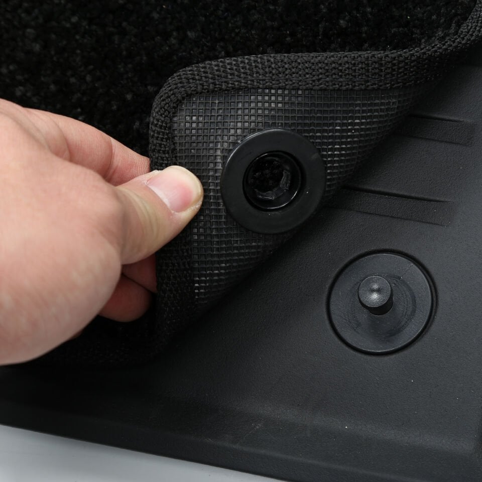 Tesla Model Y Juniper 2025-// Model Y 2019-2024 Ön Arka Halılı Paspas Takımı – TPE