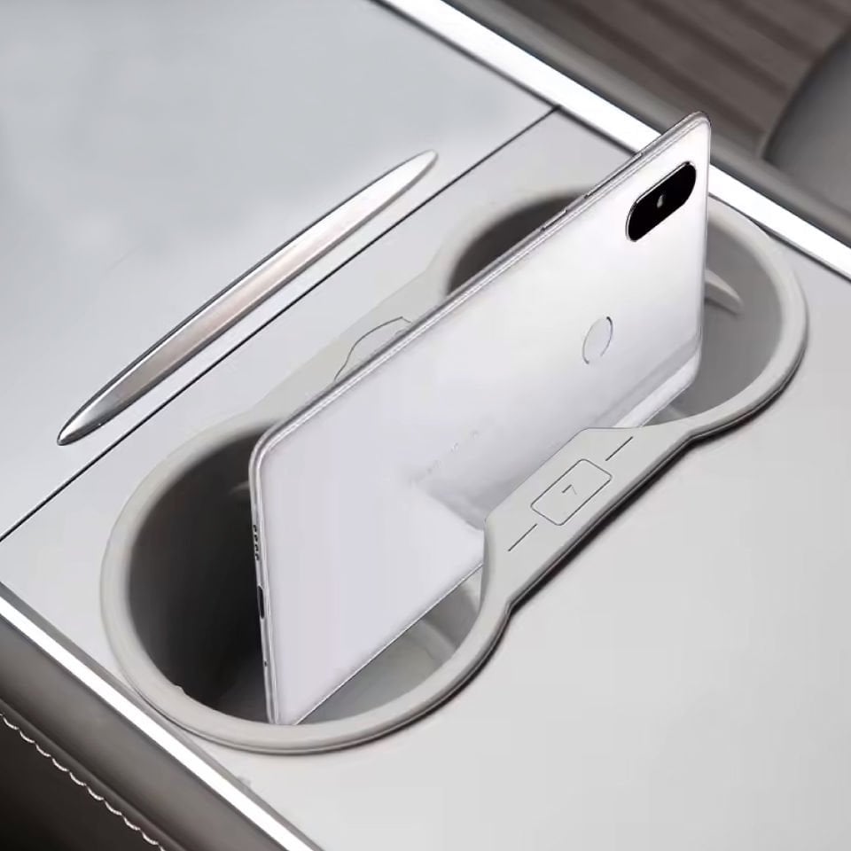 Tesla Model Y 2019-2024 // Model 3 Bardaklık Silikon Gri