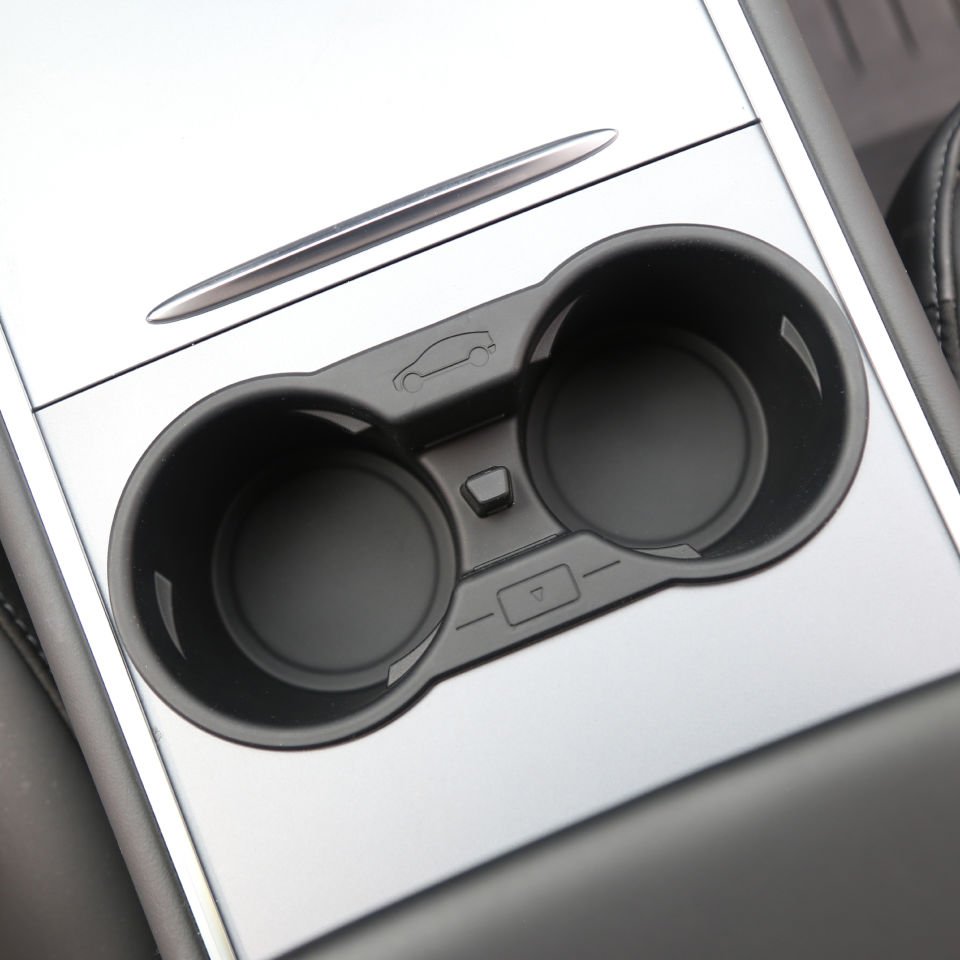 Tesla Model Y 2019-2024 // Model 3 Bardaklık Silikon