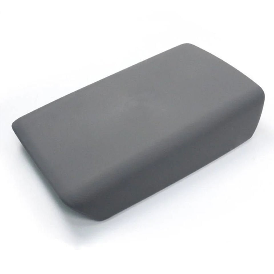 Tesla Model Y 2019-2024 Kol Dayama Kaplaması – TPE Kauçuk, Desenli