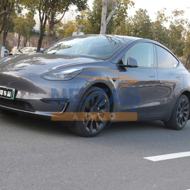 Tesla Model Y Sis Farı Kaşı Stil 1 – Parlak Siyah / Mat Karbon - ABS Parlak Siyah
