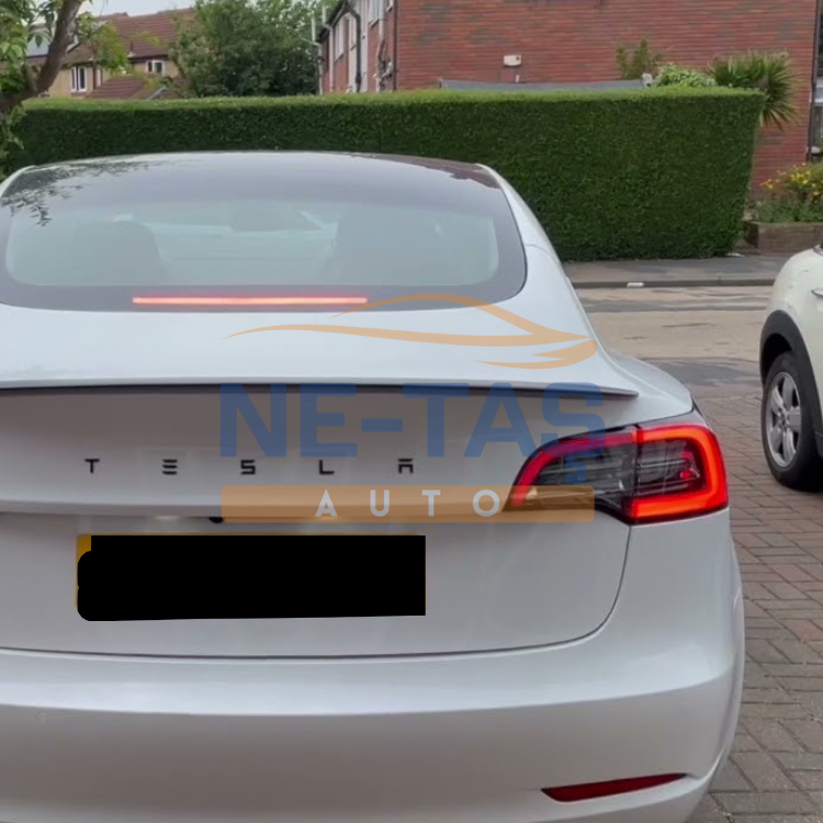 Tesla Model Model Y 2019-2024 Dış Stop Sağ (Alman Montaj Ürünü)