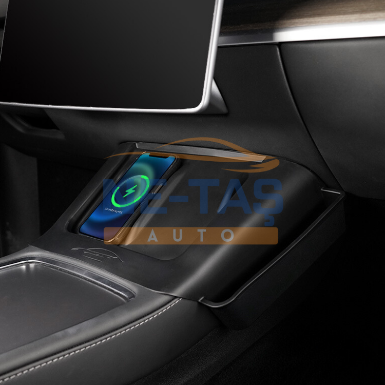 Tesla Model Y / 3 Kablosuz Şarj Pedi Silikon Koruyucu - Toz Geçirmez, Kolay Temizlik