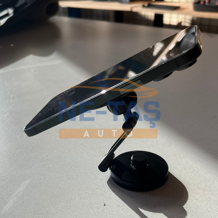 Tesla Model Y Juniper & Model Y - 3 Telefon Tutucu Magsafe