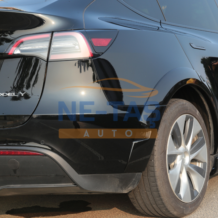 Tesla Model Y 2019-2025 Dodik Takımı Parlak Siyah