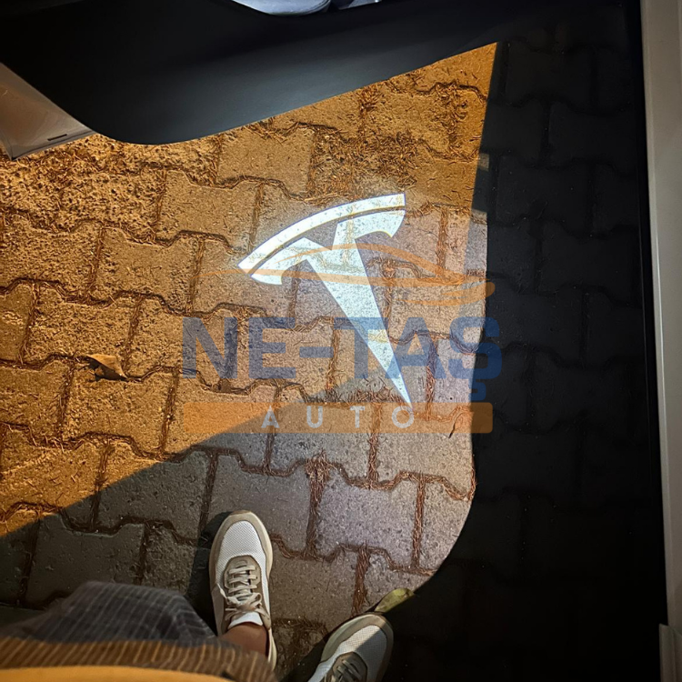 Tesla Model Y Juniper 2025- // Model Y 2019-2024 Araç Kapısı LED Projektör Işığı (Tesla) 1 Kutu 2 Adet