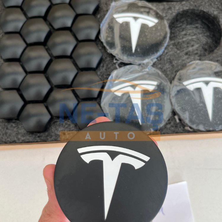 Tesla Model Y 2019-2025 Orijinal Alüminyum Jant Göbek ve Bijon Kapakları Mat Siyah
