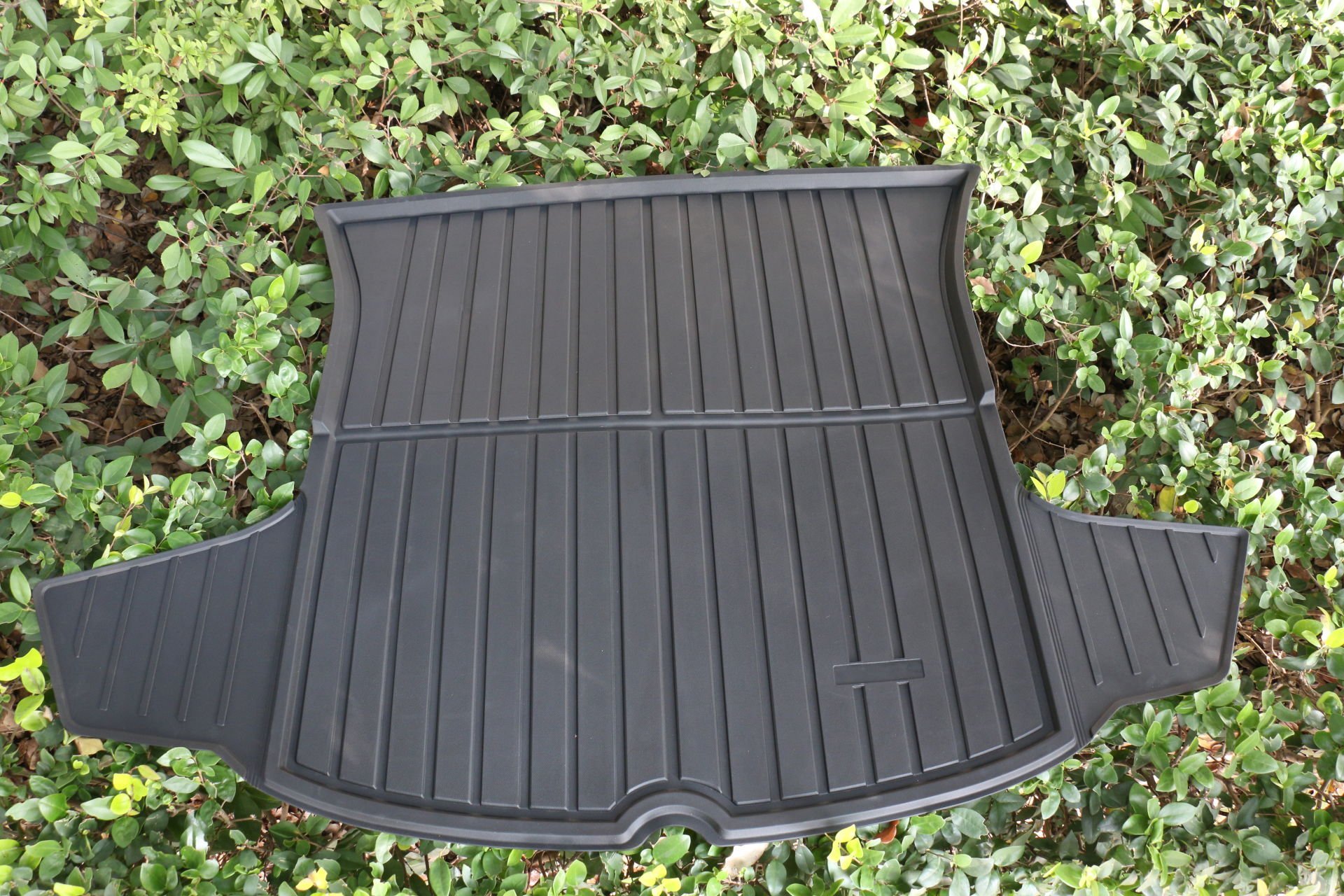 Tesla Model Y Arka Bagaj Havuzu (Kulaklı) 3D Trunk Mat