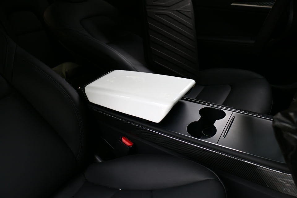 Tesla Model Y 2019-2025 Kol Dayama Kaplaması (ABS Plastik)