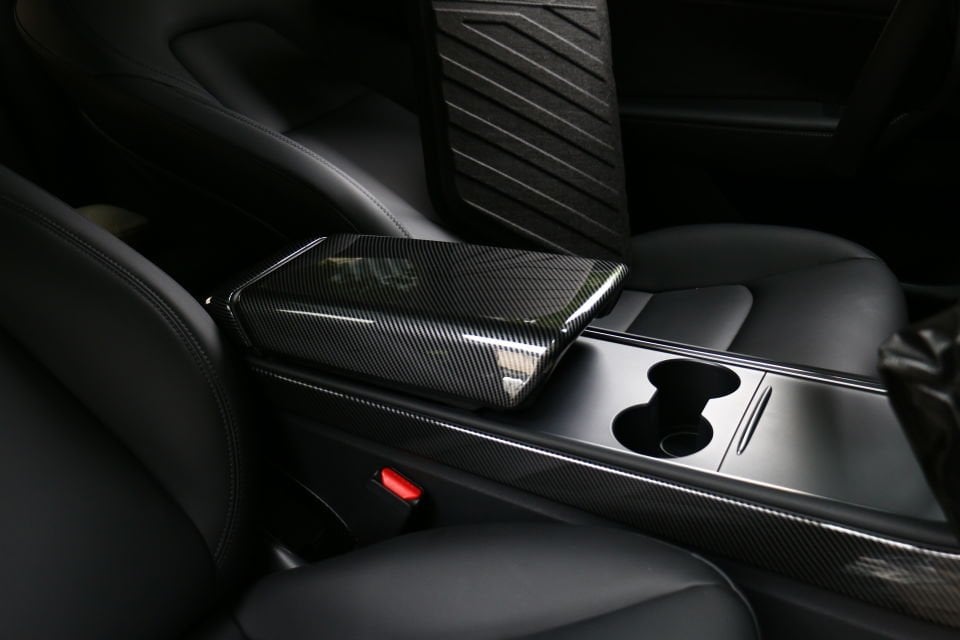 Tesla Model Y / 3 Kol Dayama Kaplaması (ABS Plastik)