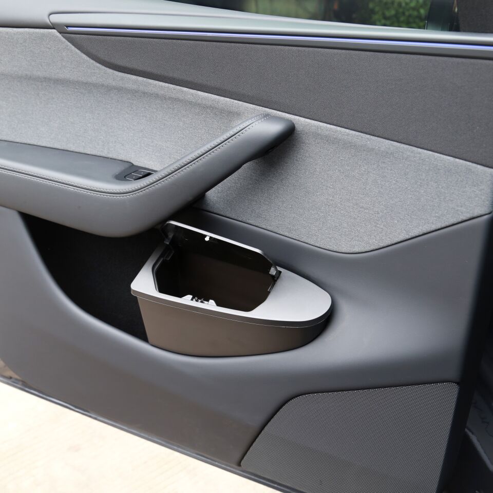 Tesla Model Y Juniper 2025 - Kapı Cep Çöp Kovası