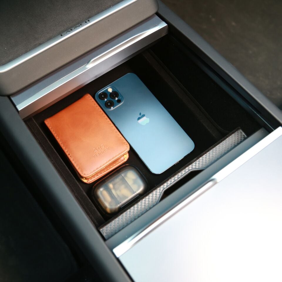 Tesla Model Y Juniper 2025 - Orta Konsol Saklama Kabı Düzenleyici ( Flock )