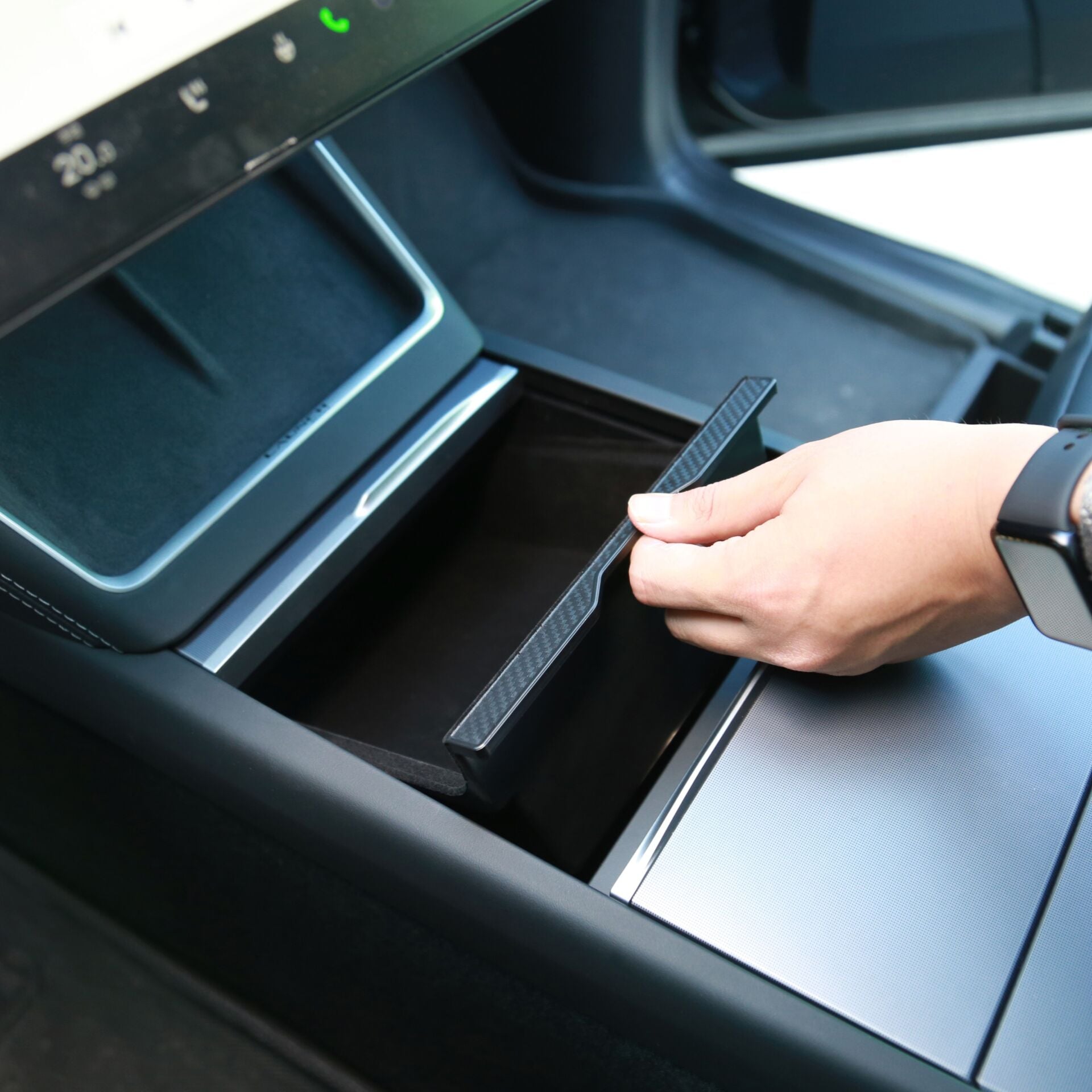 Tesla Model Y Juniper 2025 - Orta Konsol Saklama Kabı Düzenleyici ( Flock )