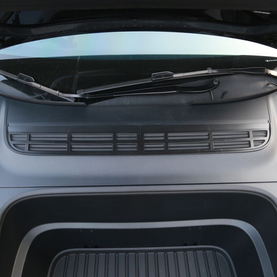 Tesla Model Y Juniper 2025 - Ön Kaput İçi Hava Izgarası V1