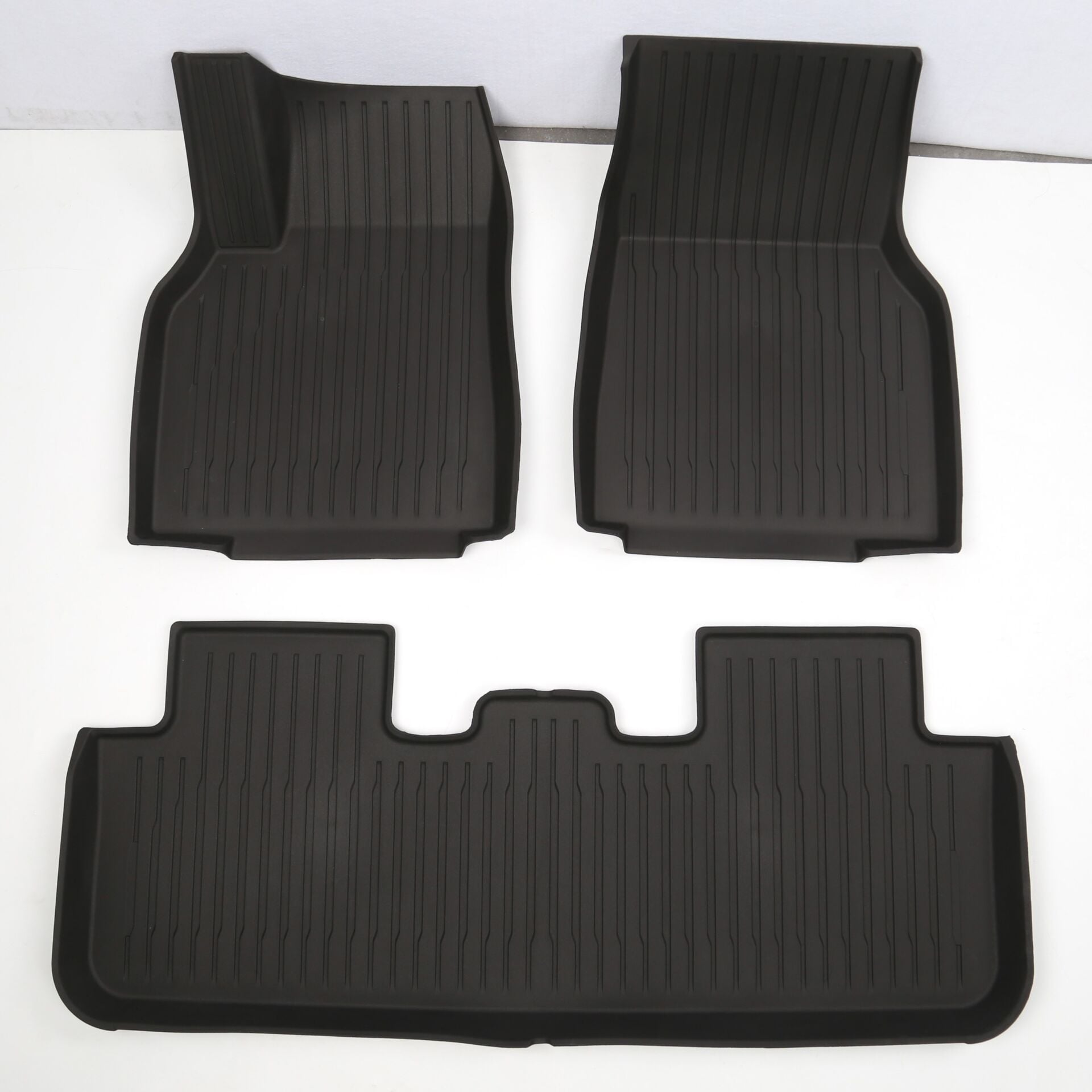 Tesla Model Y Juniper 2025 - Ön Arka Paspas Takımı TPE Kauçuk