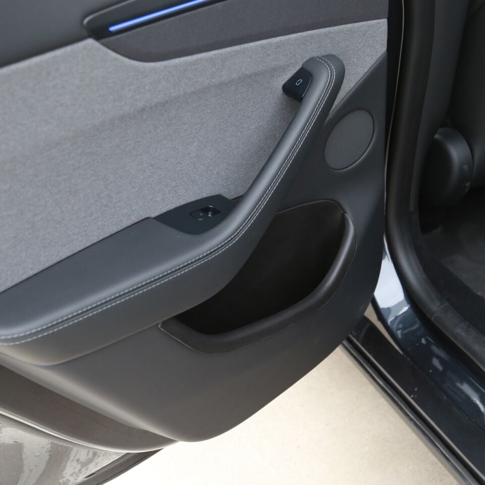 Tesla Model Y 2025 Juniper – 4 Kapı İç Cep Pedi V2