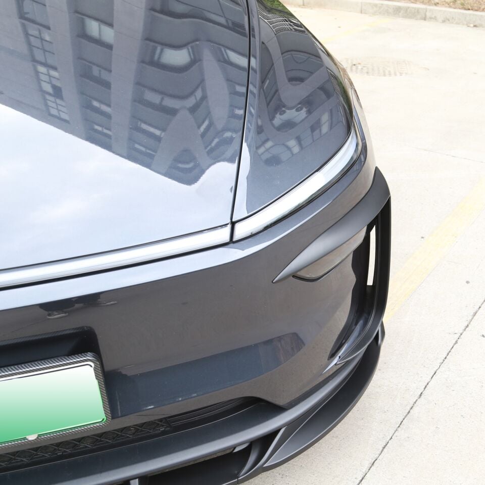 Tesla Model Y Juniper 2025 Sis Farı Kaşı V1 – Mat Siyah