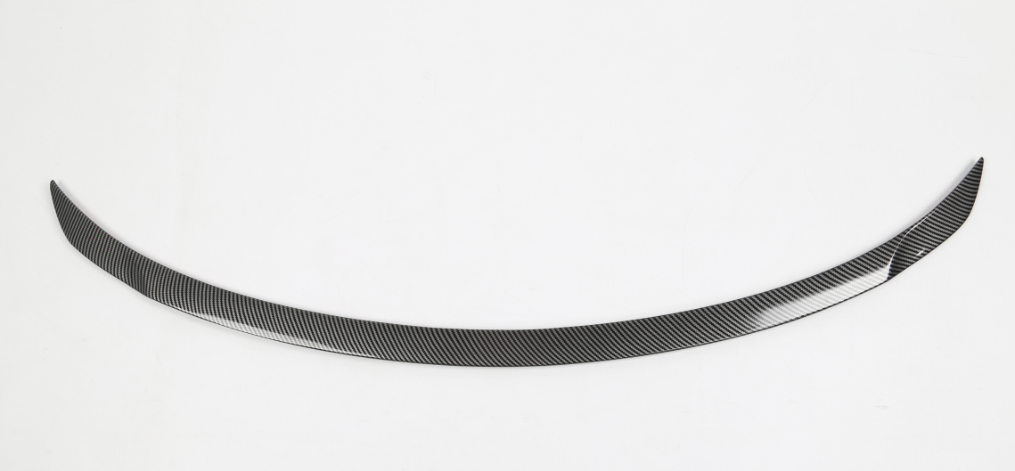 Tesla Model Y Juniper 2025 Arka Bagaj Spoiler V1 – Parlak Karbon Görünüm