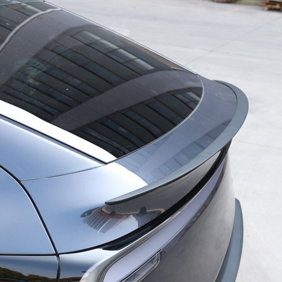 Tesla Model Y Juniper 2025 - Arka Bagaj Spoiler V2 (Renk Mat Siyah)