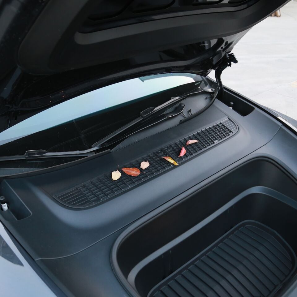 Tesla Model Y Juniper 2025 – Ön Kaput İçi Hava Izgarası V2 (Koruma ve Toz Önleyici)