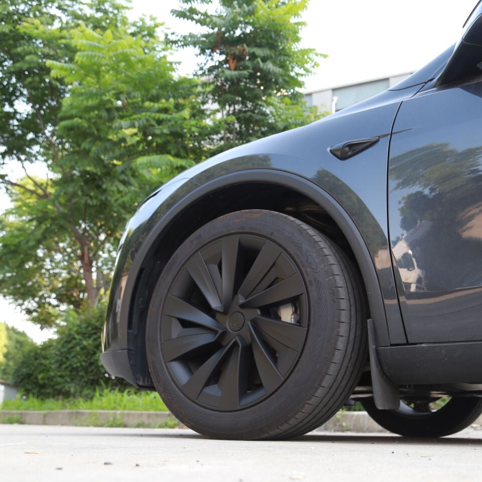 Tesla Model Y Juniper 2025 – 19 İnç V6 Mat Siyah Jant Kapağı (4’lü Set)