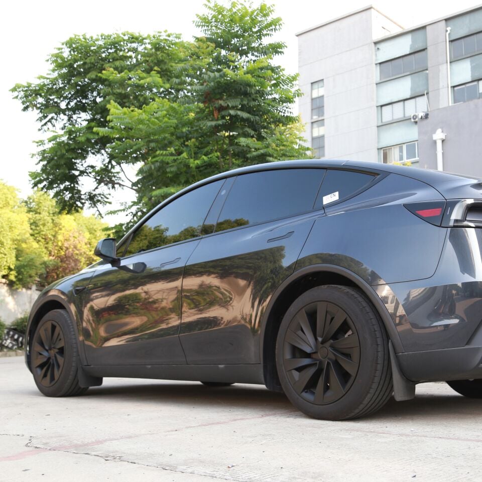 Tesla Model Y Juniper 2025 - / 19 İnç Jant Kapağı V6 Mat Siyah