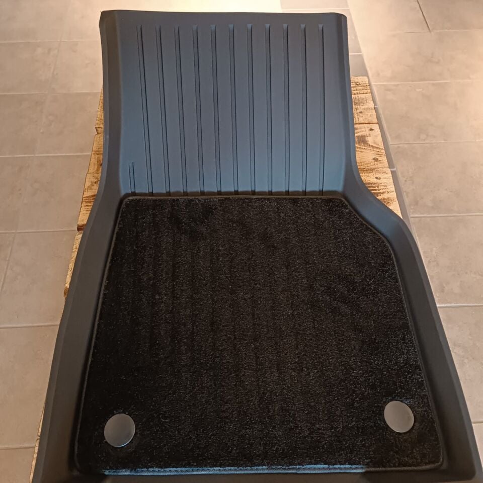 Tesla Model Y Juniper 2025 Ön Arka Halılı Paspas Takımı – TPE