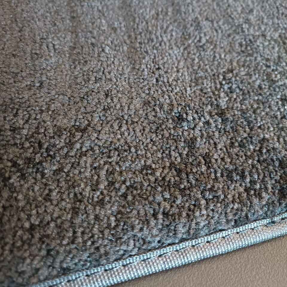 Tesla Model Y Juniper 2025 Ön Arka Halılı Paspas Takımı – TPE