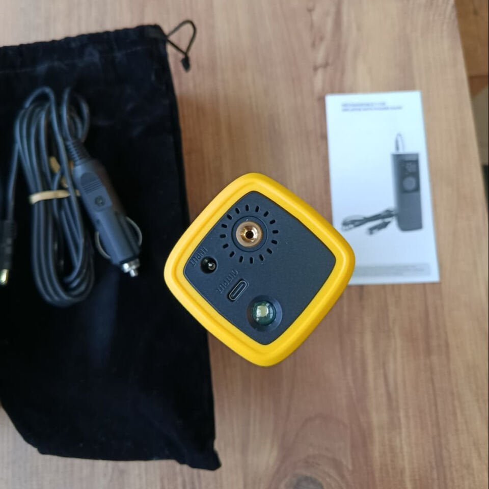 Kablosuz Akıllı Lastik Şişirme Pompası | Dijital Basınç Ölçerli | Taşınabilir Mini Kompresör