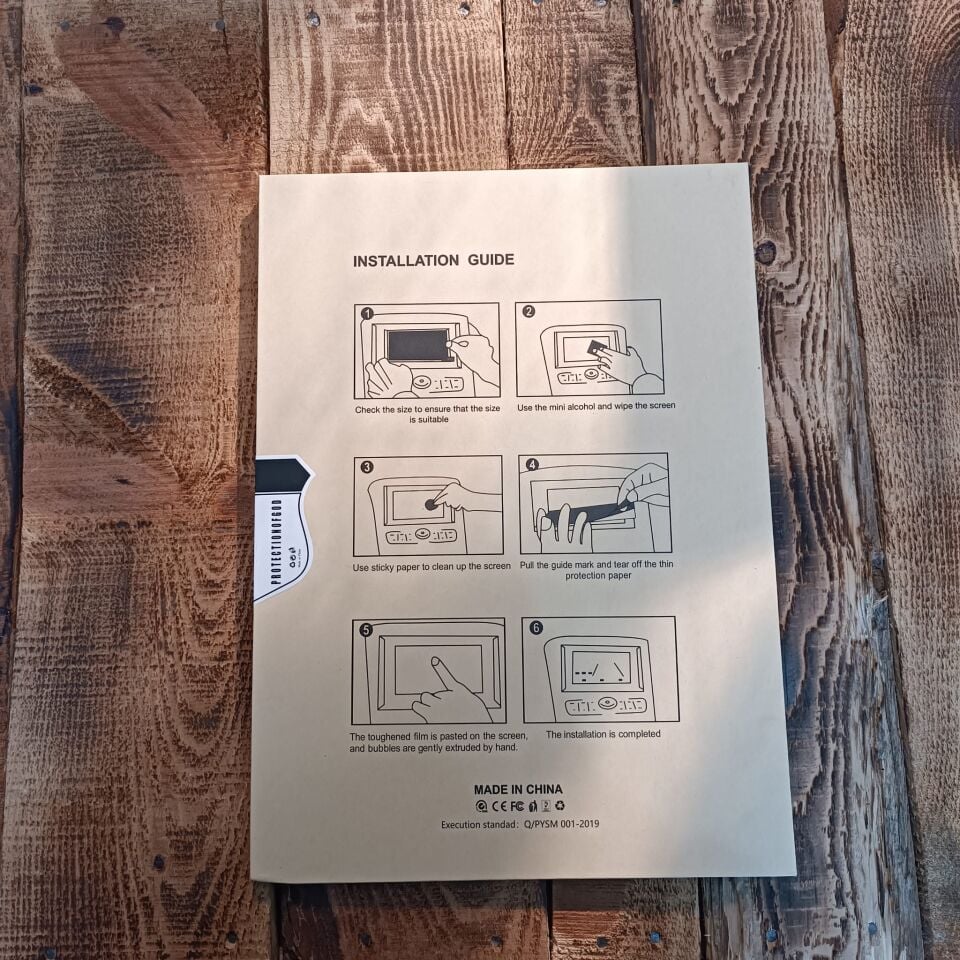 Tesla Model Y Juniper 2025+ // Ana Gösterge Ekran Koruyucu – Parlak